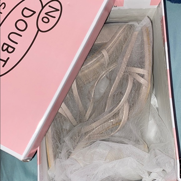 Block Heels - Picture 6 of 6